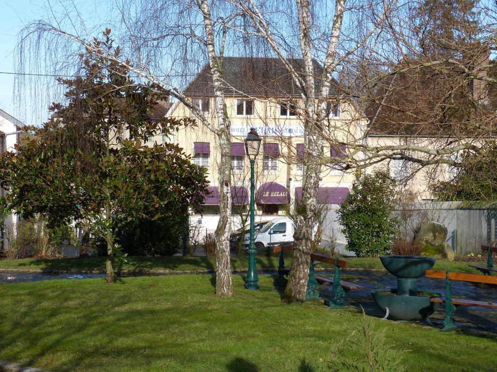 Hotel Restaurant "Le Relais" Courtenay  Habitación foto